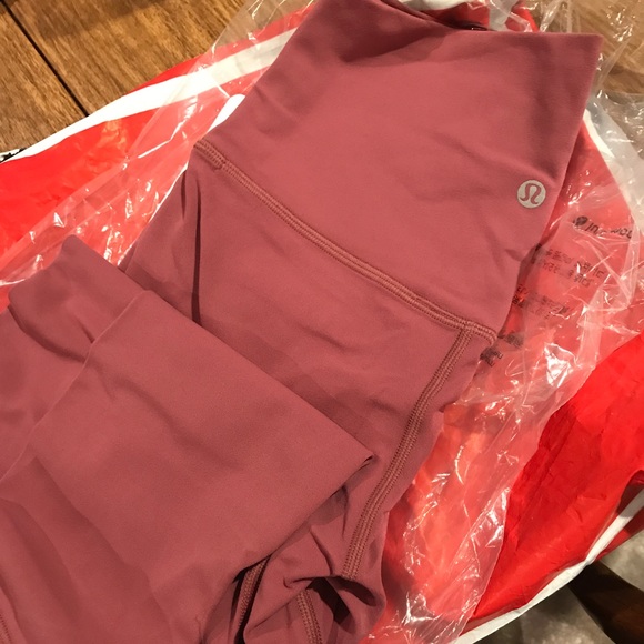 Lululemon Align, So Merlot color - Picture 3 of 3